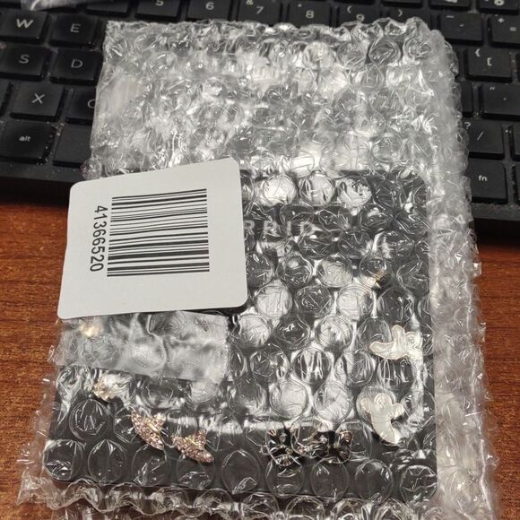 Torrid Spooky Ghost Stud Set Halloween - New - Picture 6 of 6